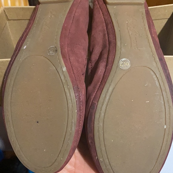 Shoes - Picture 2 of 3